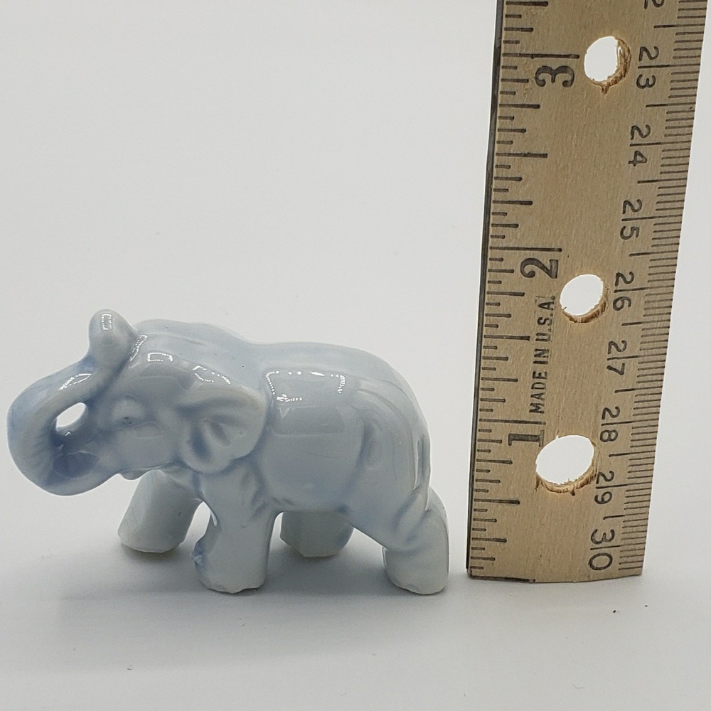 Vintage Mini‎ Elephant Figurine Made In Japan Very Light Blue